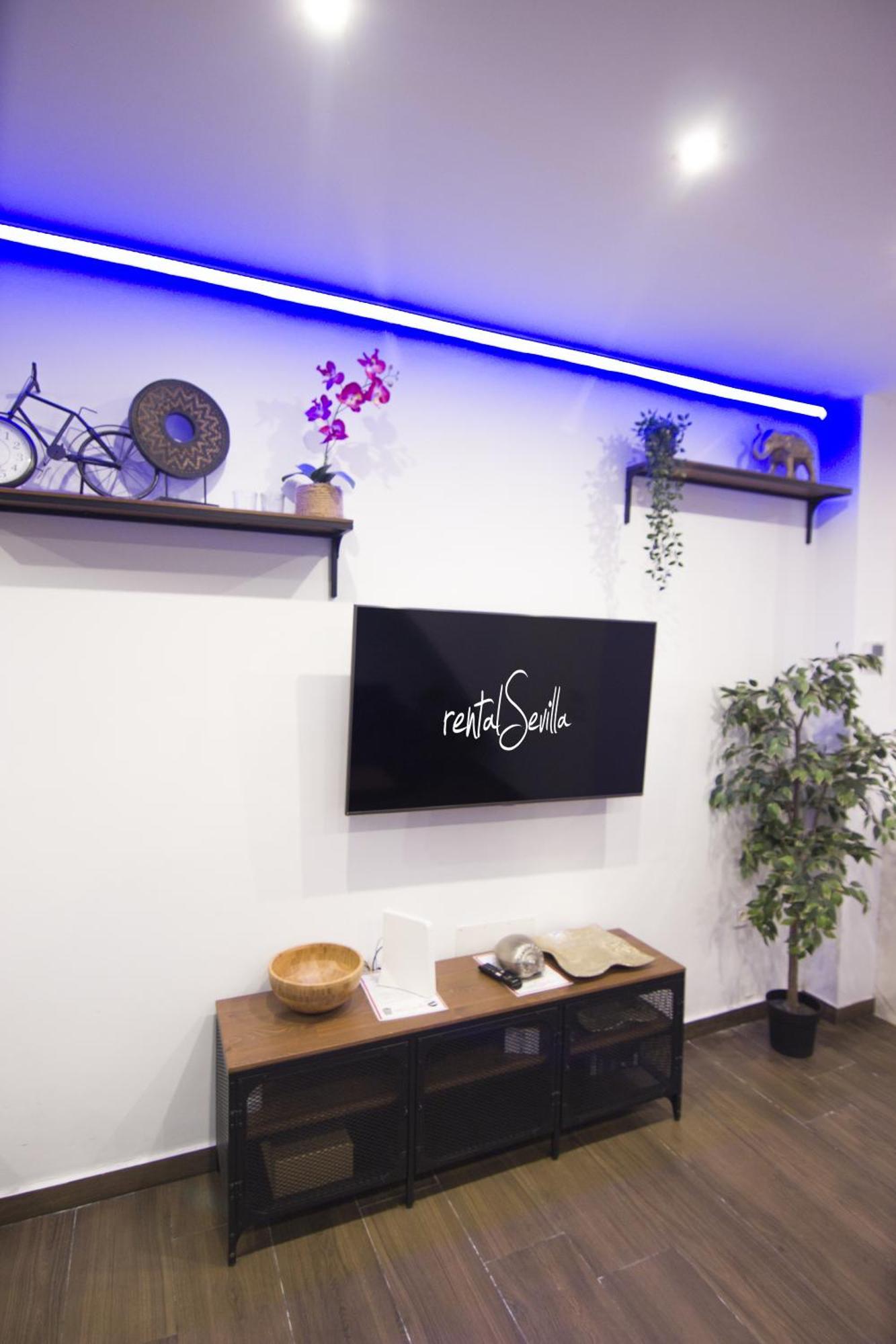 Rentalsevilla Looks Pretty And Modern Екстериор снимка